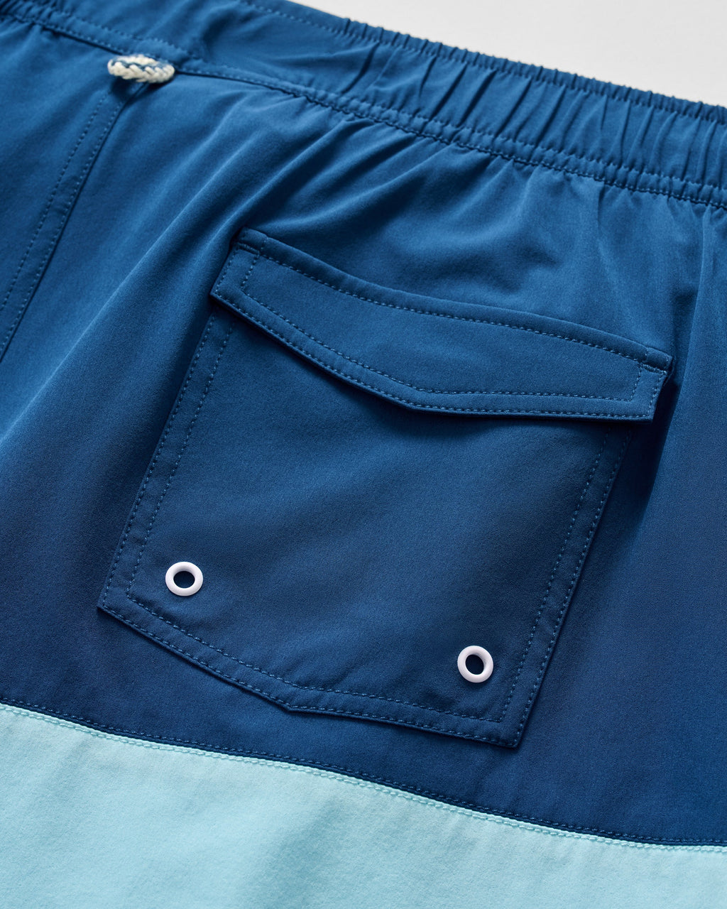 Johnnie-O Half Elastic 7" Swim Trunks - Tully, Sport Navy