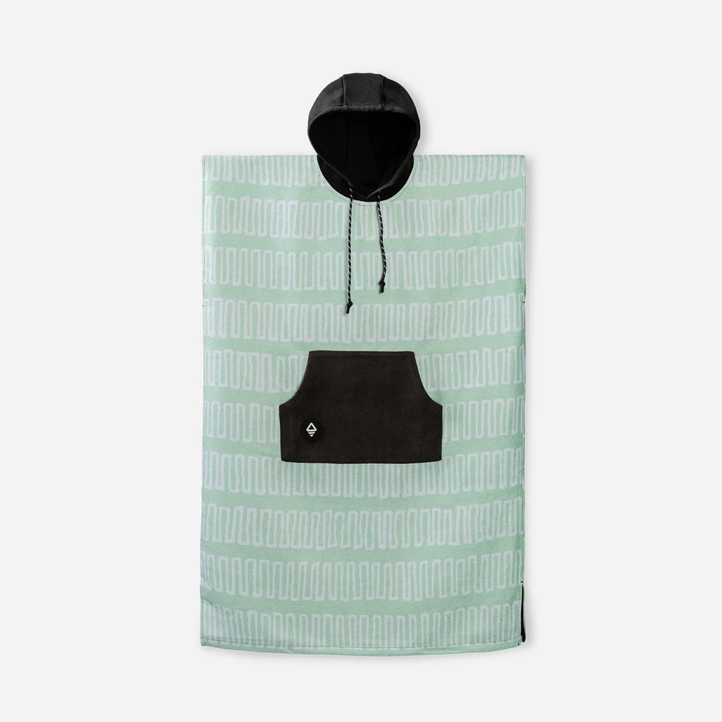 Nomadix Changing Poncho: Switchback Seafoam Green