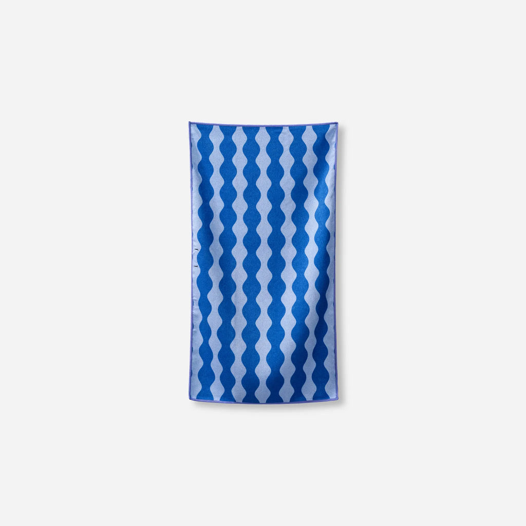 Nomadix Hand Towel: Slack Tide Coastal Blue