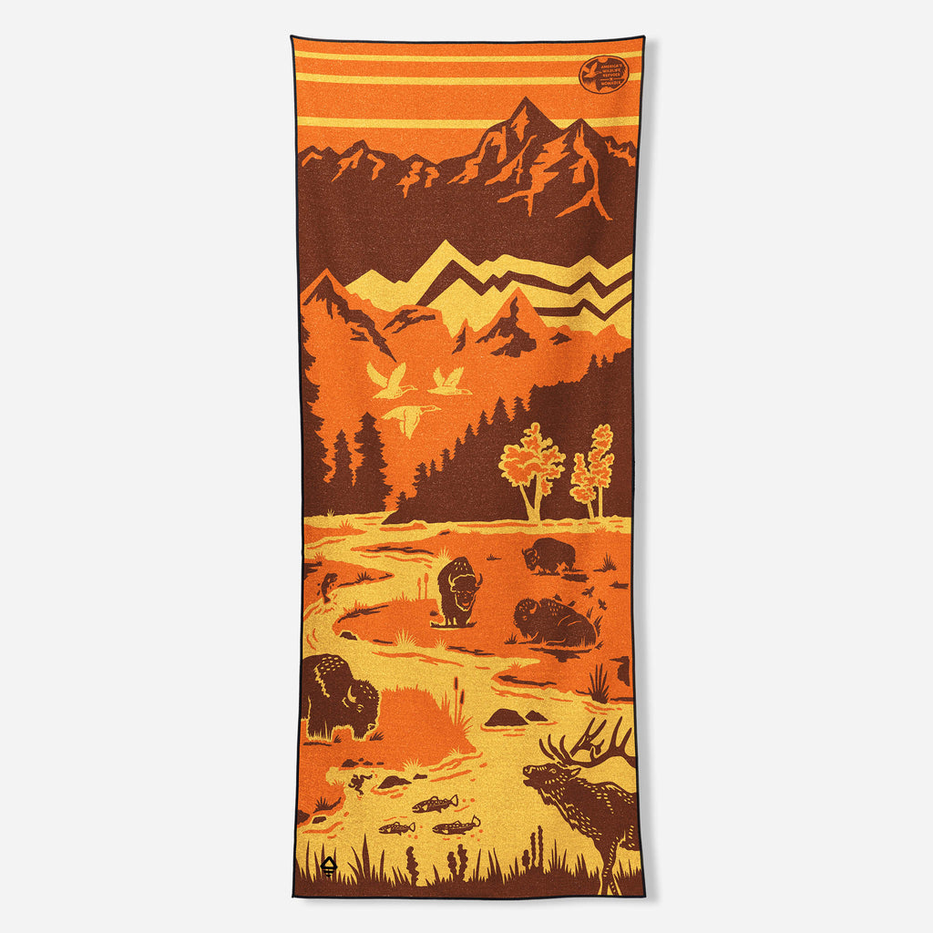 Nomadix Original Towel: Nomadix x America's Wildlife Refuges: Grasslands