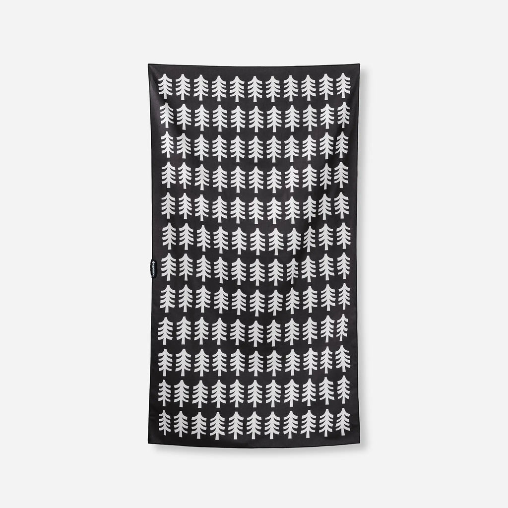 Nomadix Ultralight Towel: Fresh Pines Black and Tan
