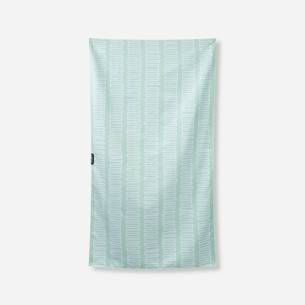 Nomadix Ultralight Towel: Switchback Seafoam Green