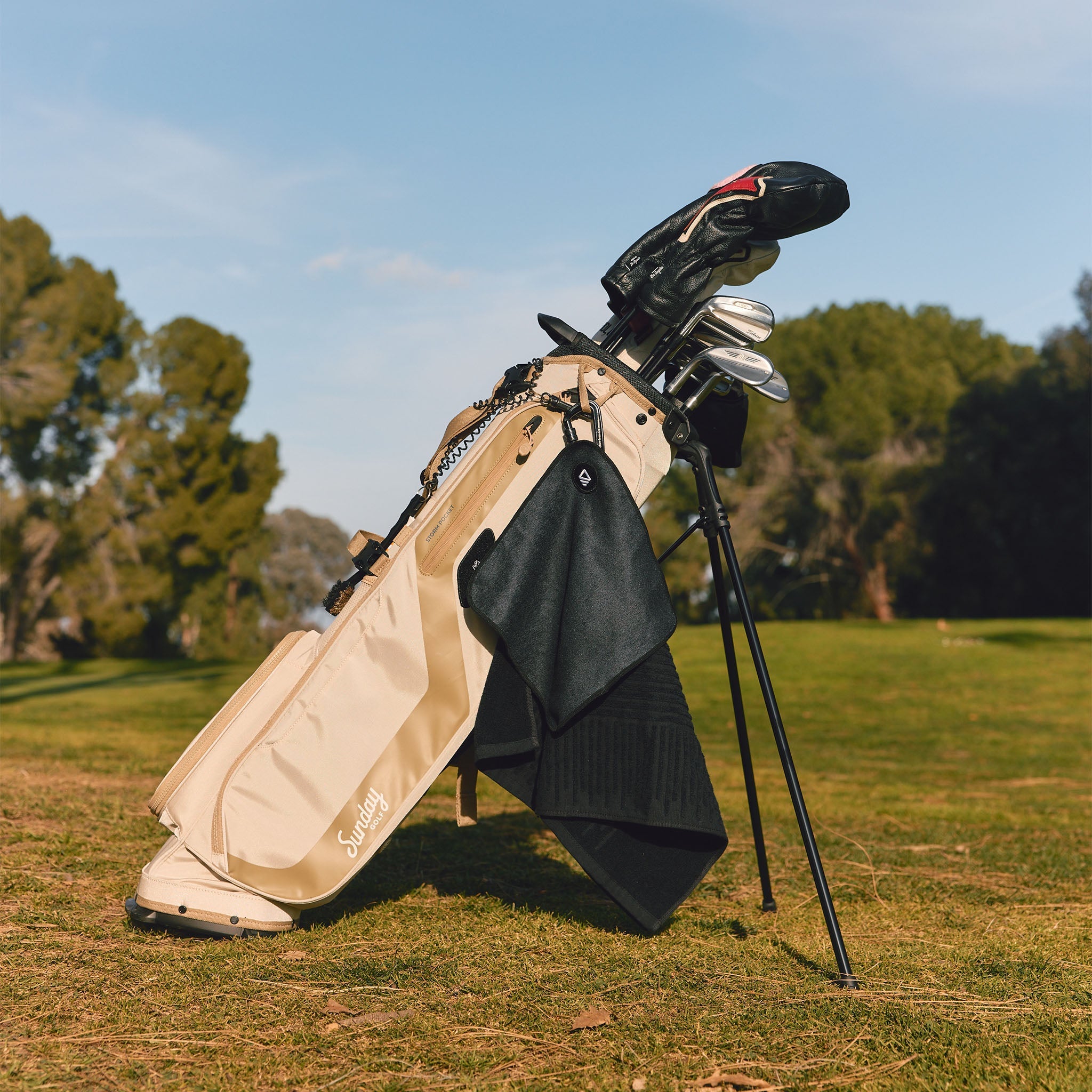 Nomadix Golf Towel Set: Fairway Night Black