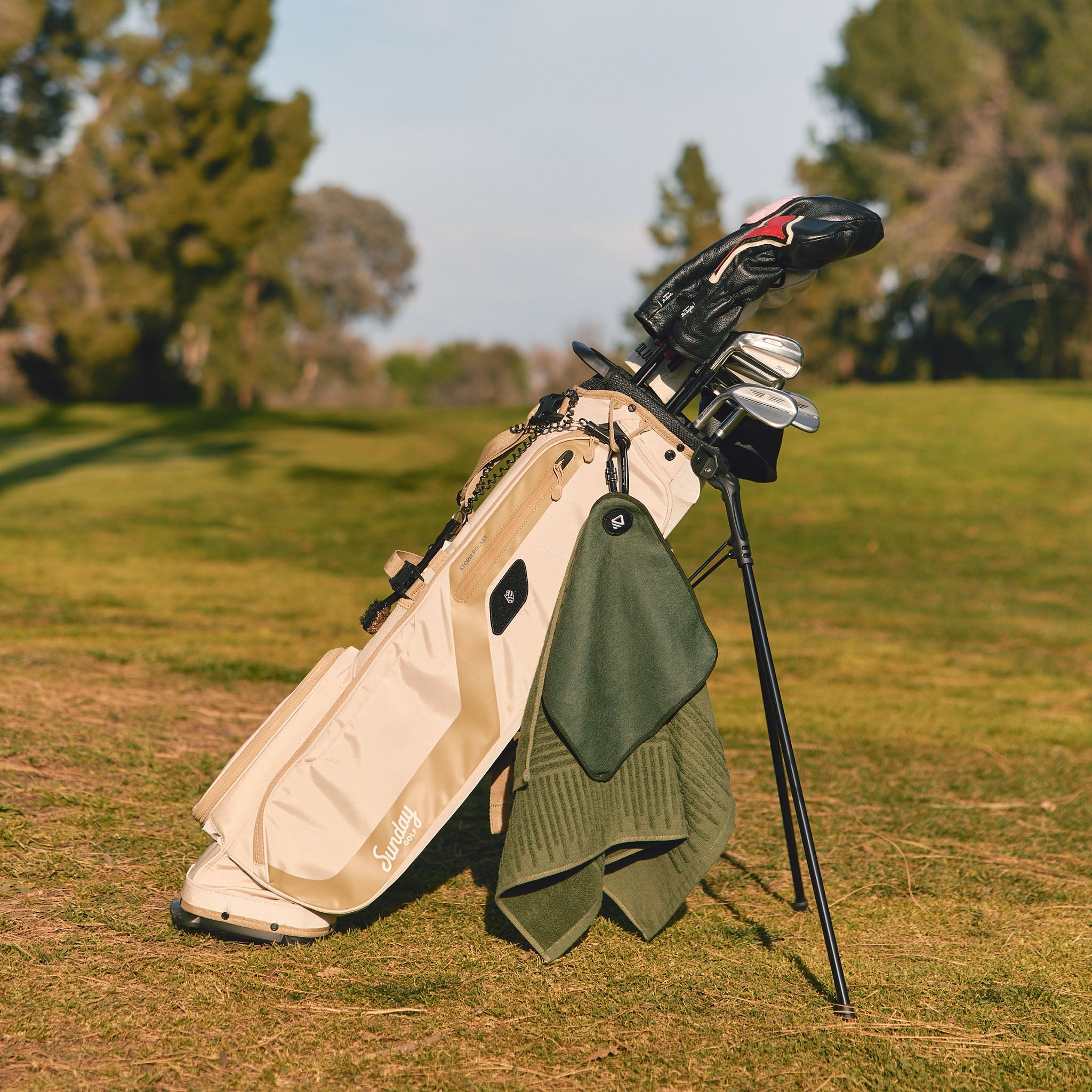 Nomadix Golf Towel Set: Fairway Grass Green