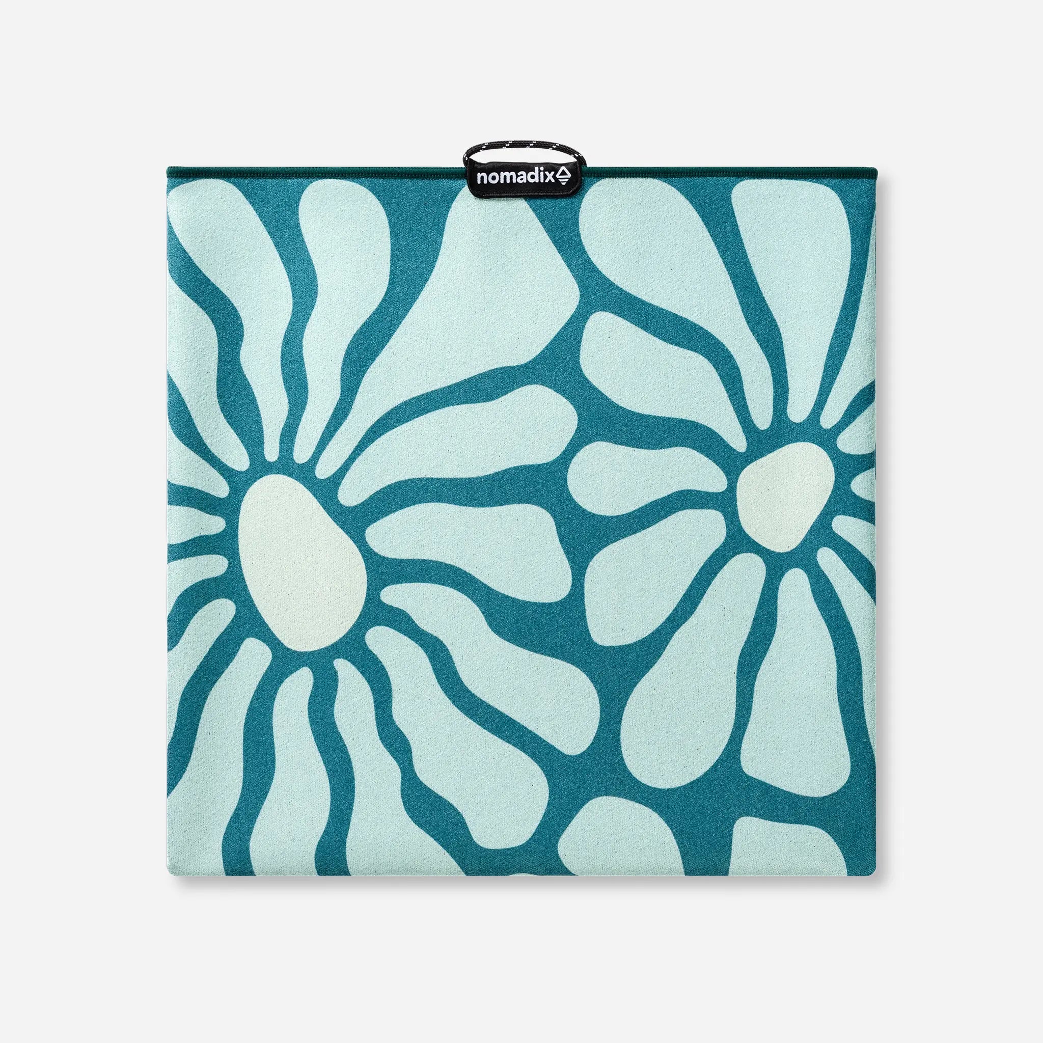 Nomadix Original Towel: Lazy Daisy Seafoam Green
