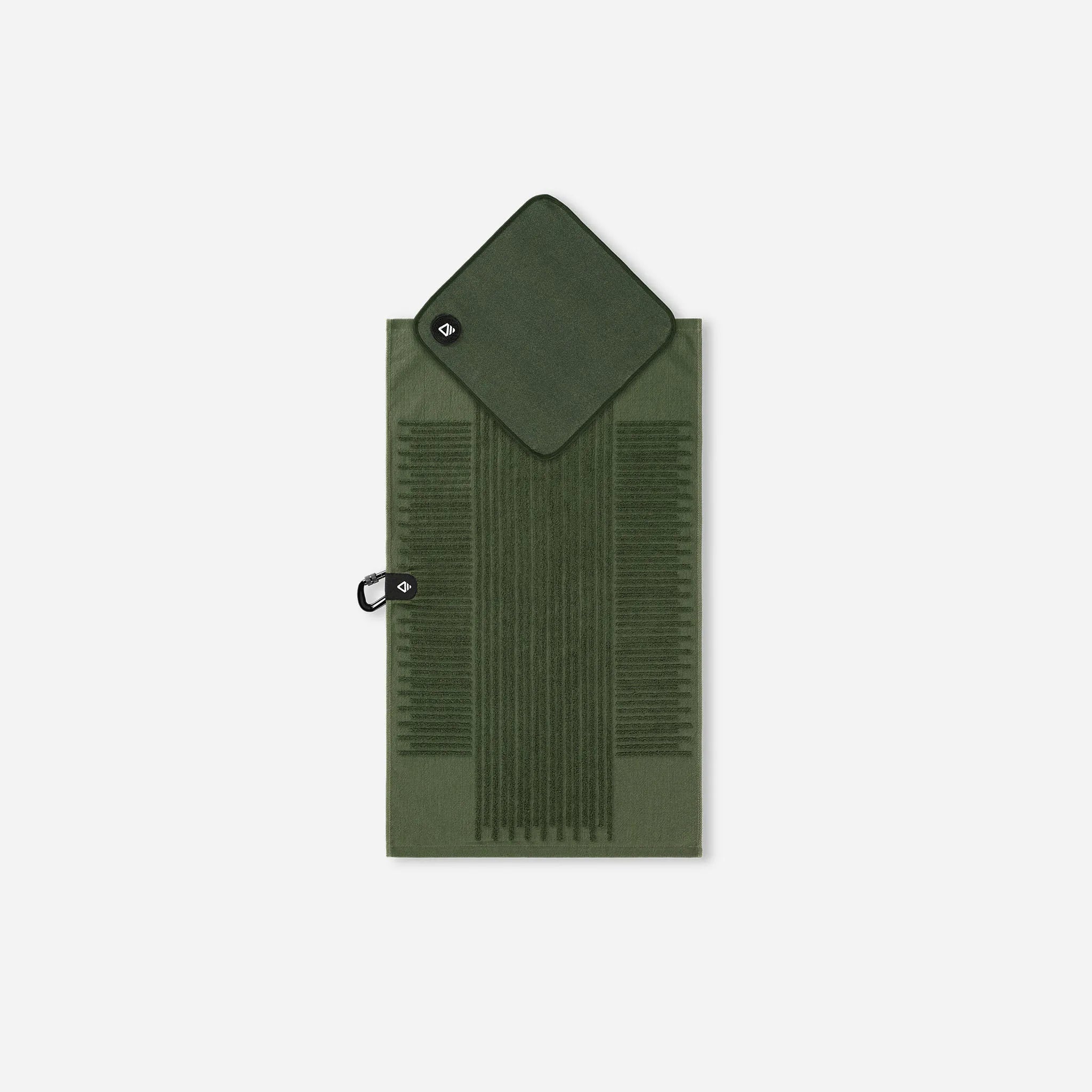 Nomadix Golf Towel Set: Fairway Grass Green