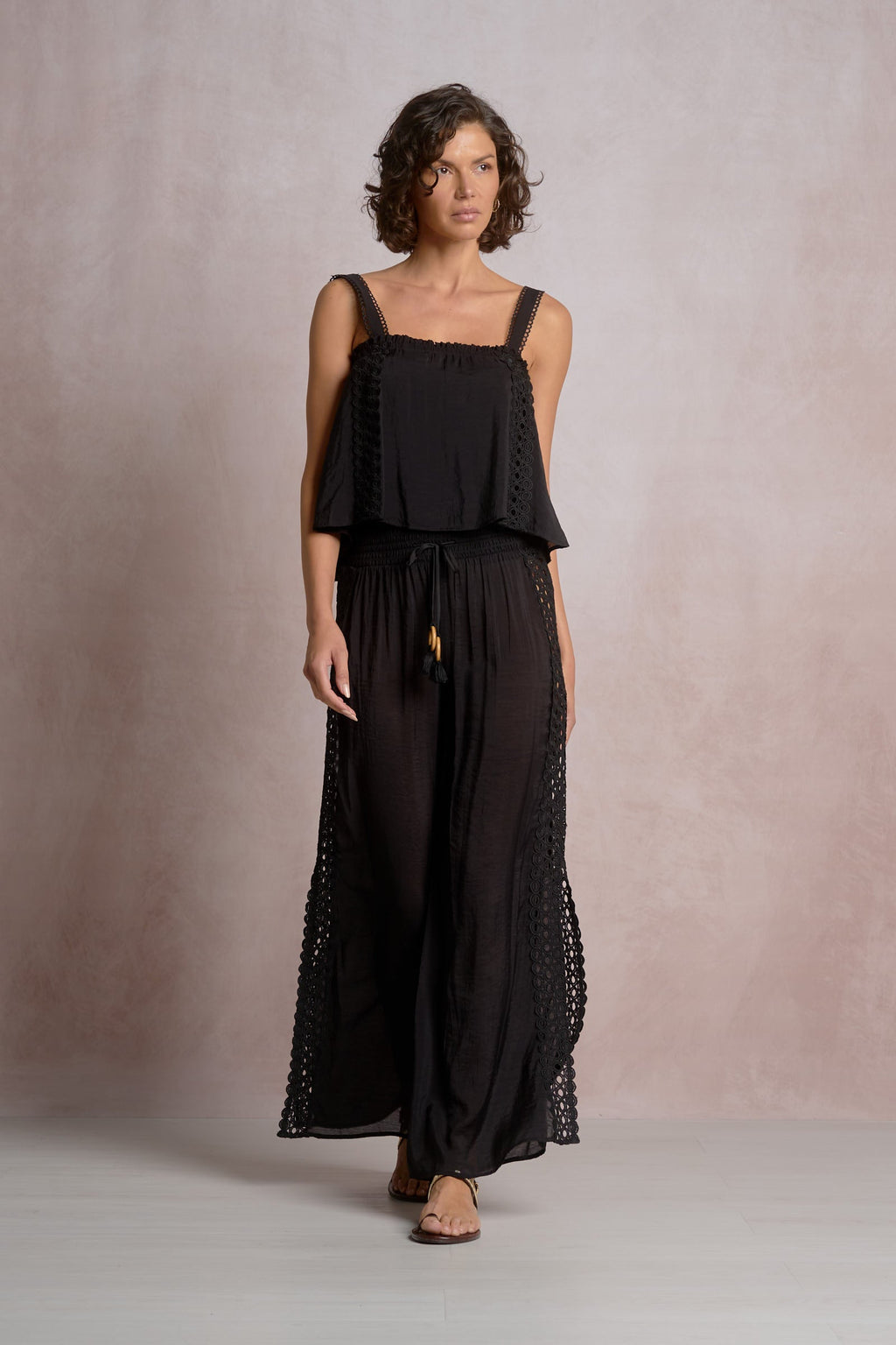 Vina Top Black