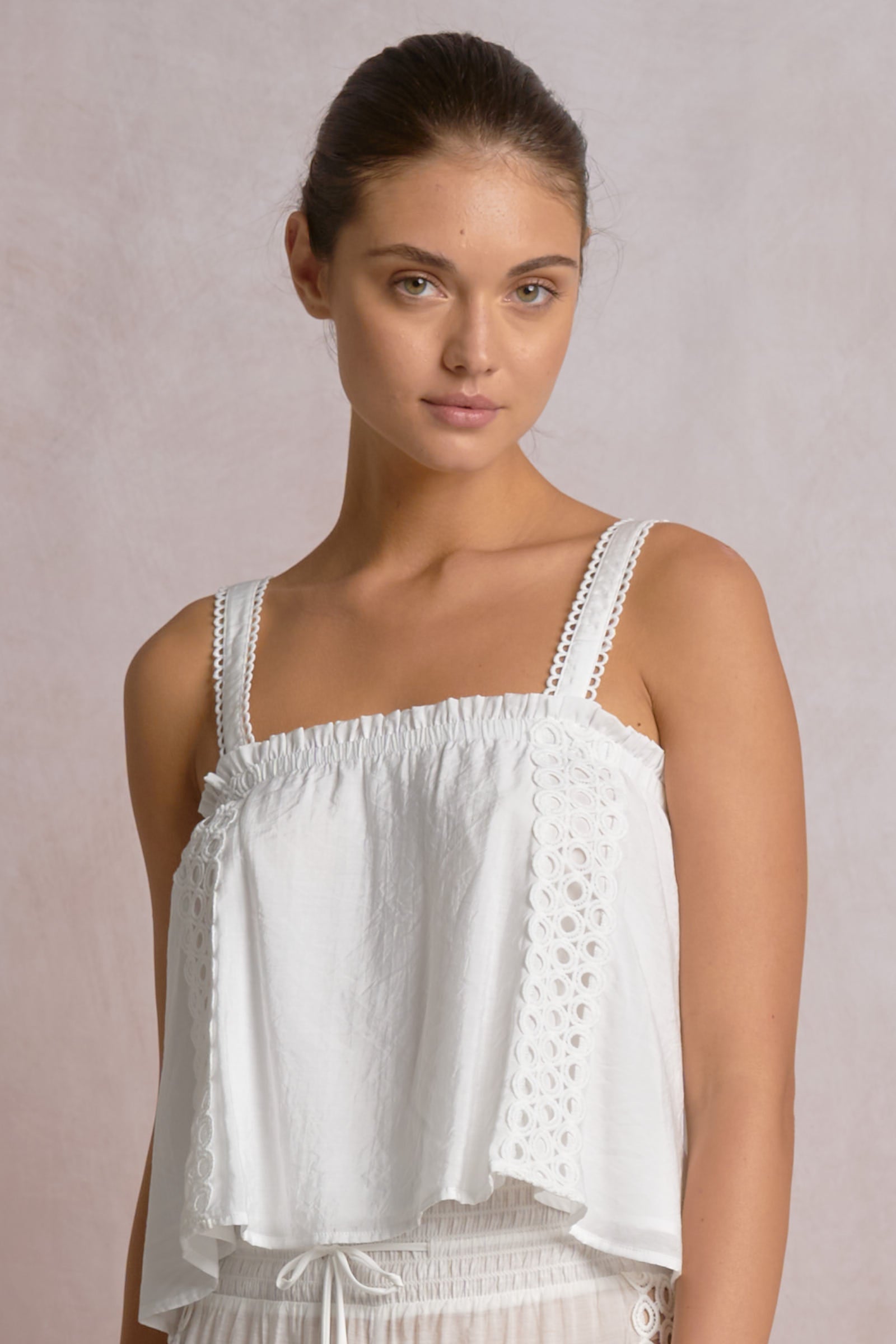 Vina Top White