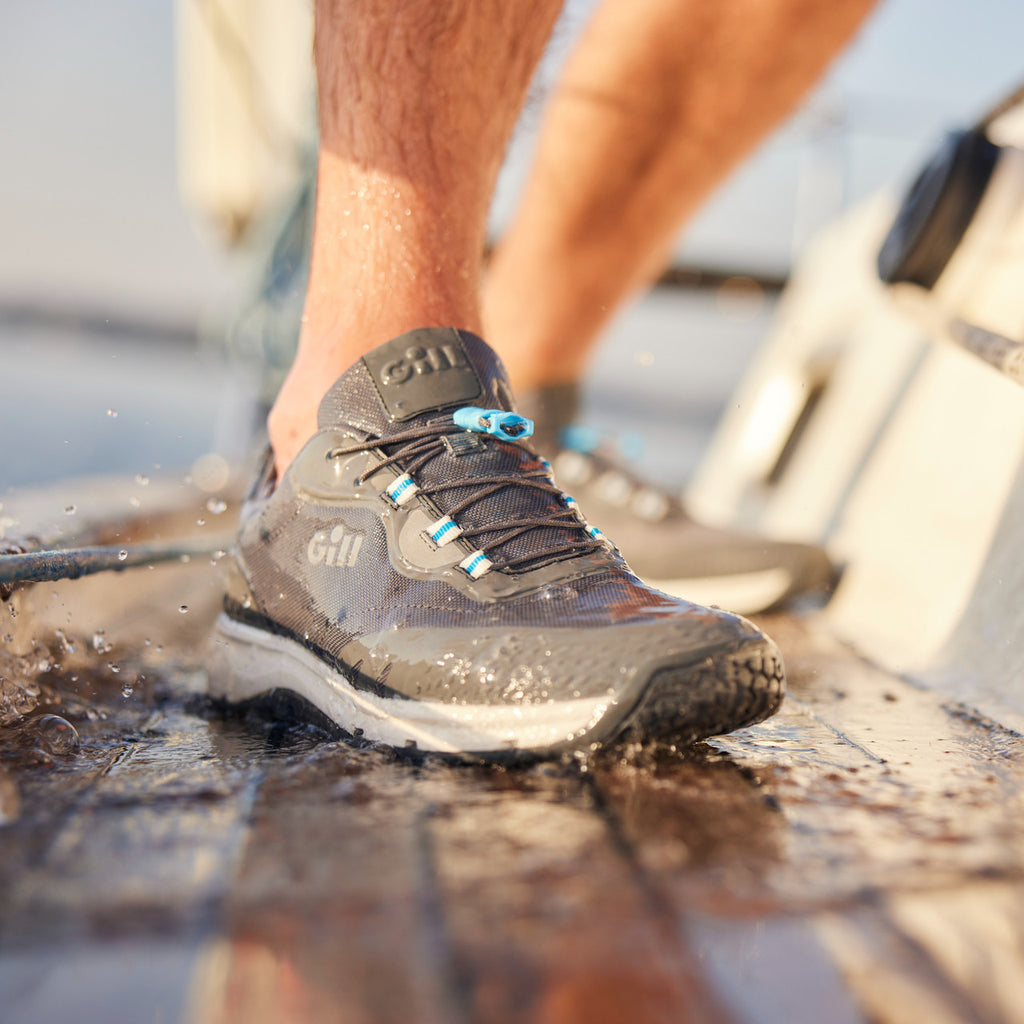 Gill Verso Race Sneaker