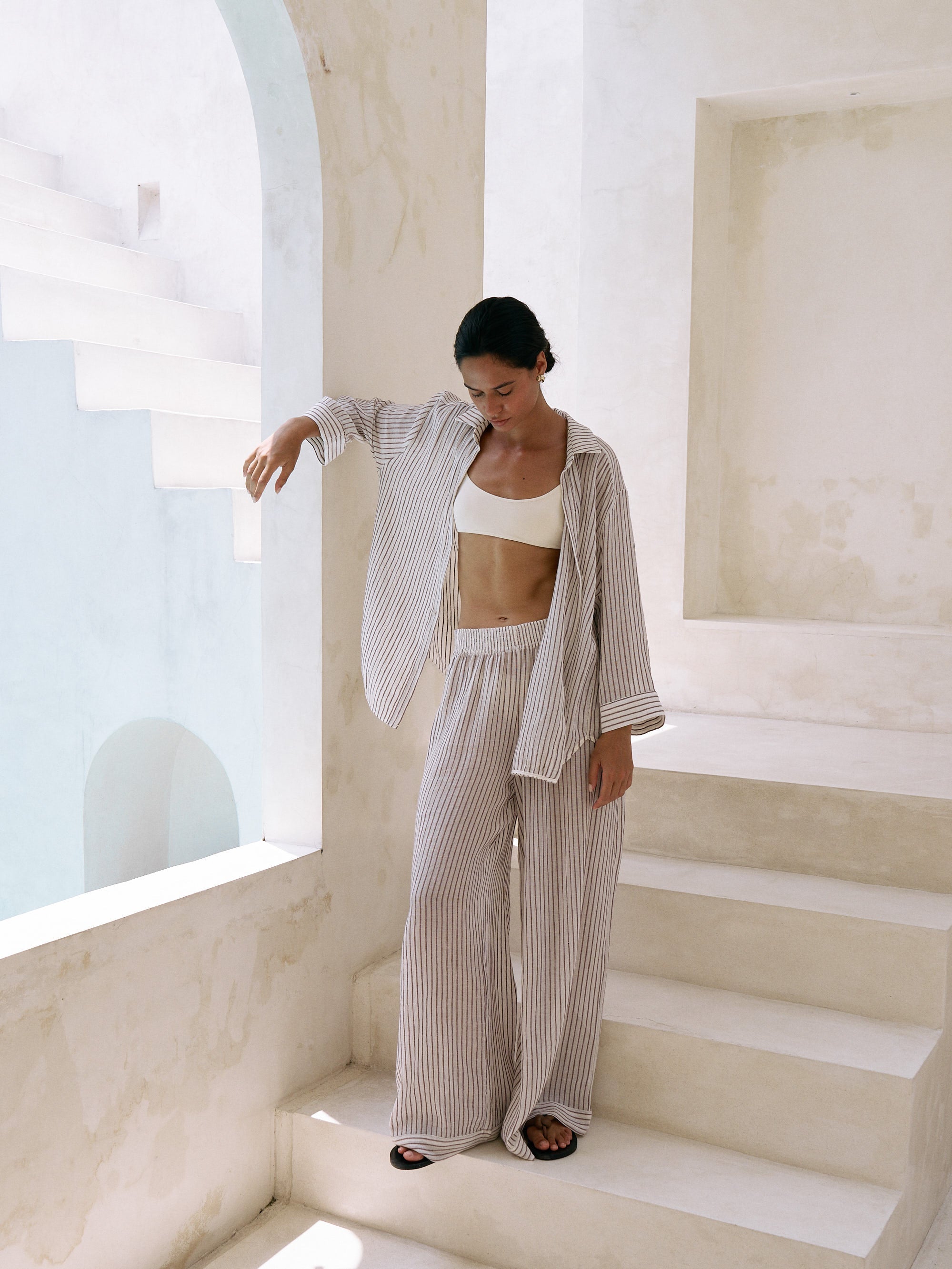 The Handloom Voyage Set Burgundy Stripes