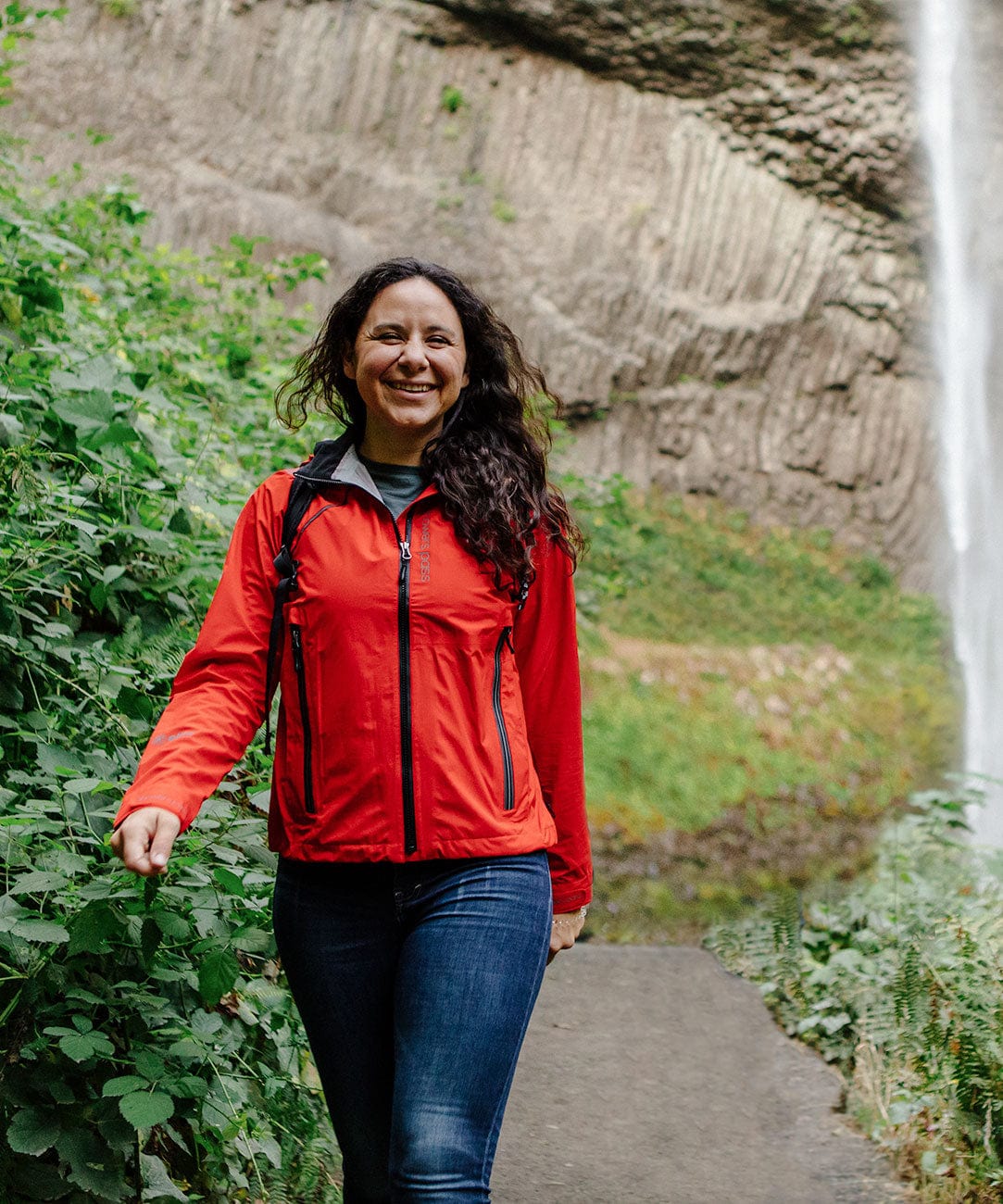 Showers Pass Women's PORLITE Refuge Jacket