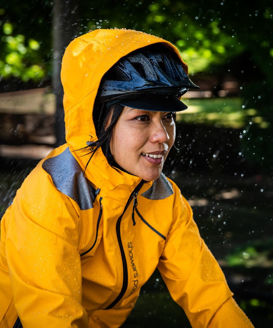 Showers Pass Women's PORLITE Refuge Jacket