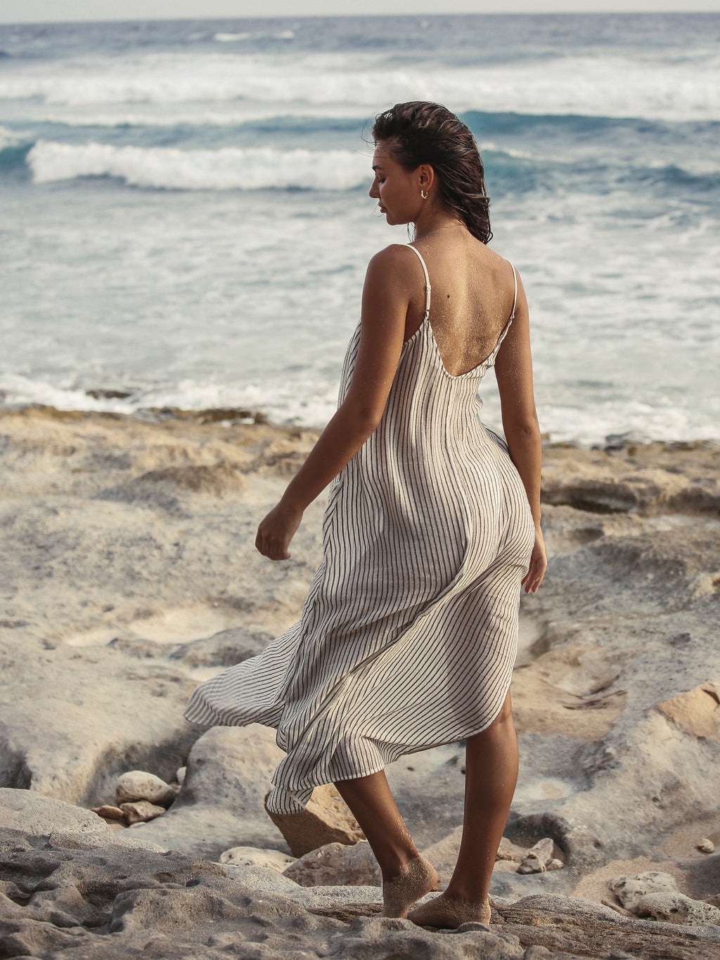 The Handloom Yaz Dress Black Stripes