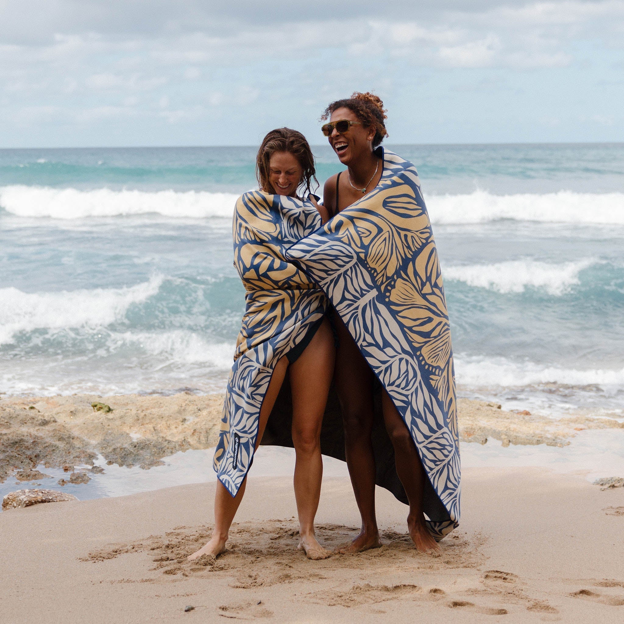 Nomadix Blanket Towel: Paradise Golden Dusk