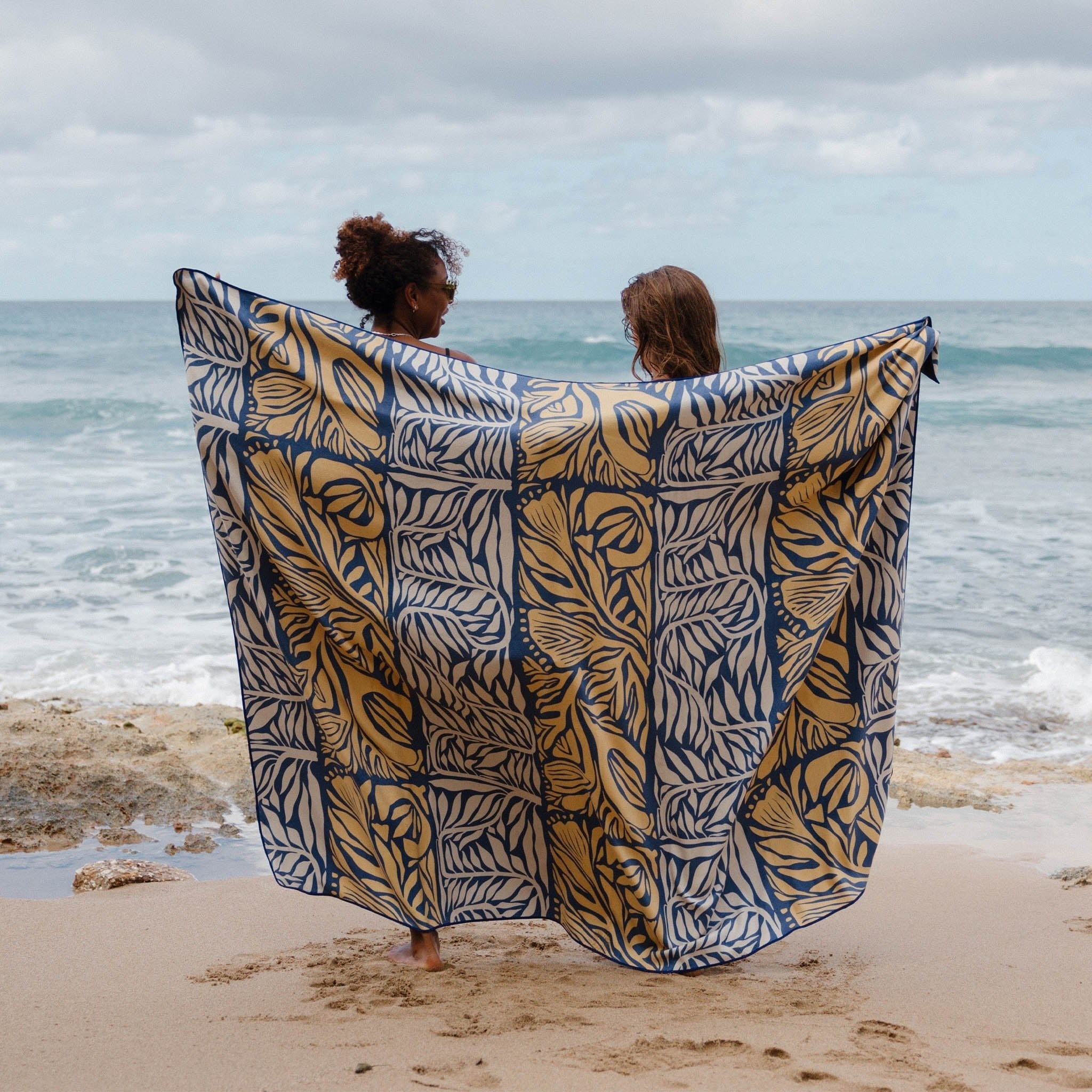 Nomadix Blanket Towel: Paradise Golden Dusk