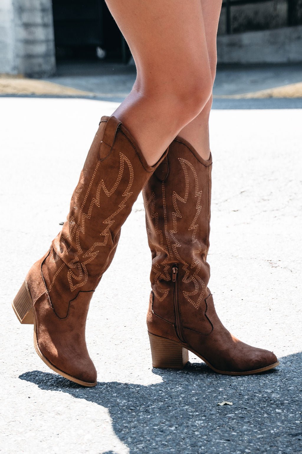 Dirty Laundry Upwind Suede Western Boots - Brown
