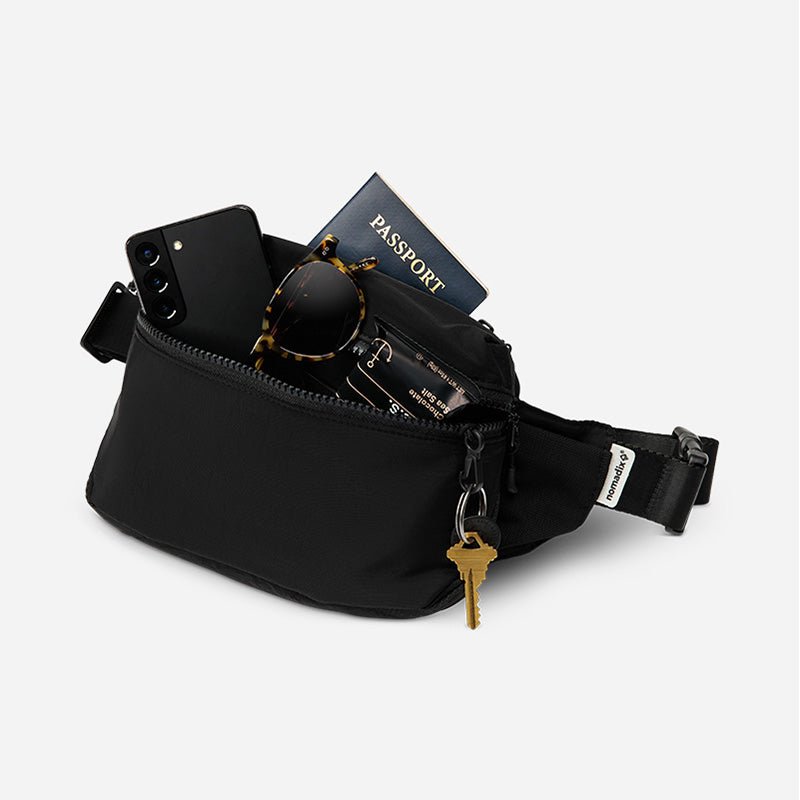 Fanny Pack: Pale Blue Sky