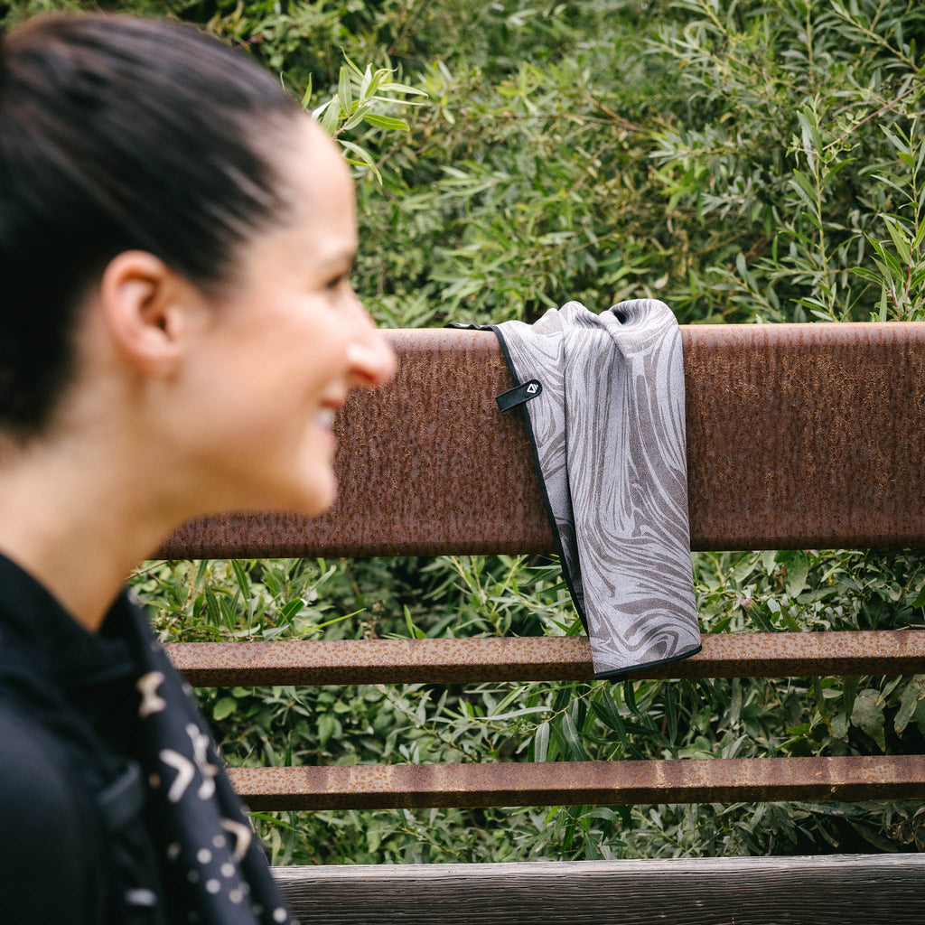 Nomadix Fitness Towel: Flow Grey