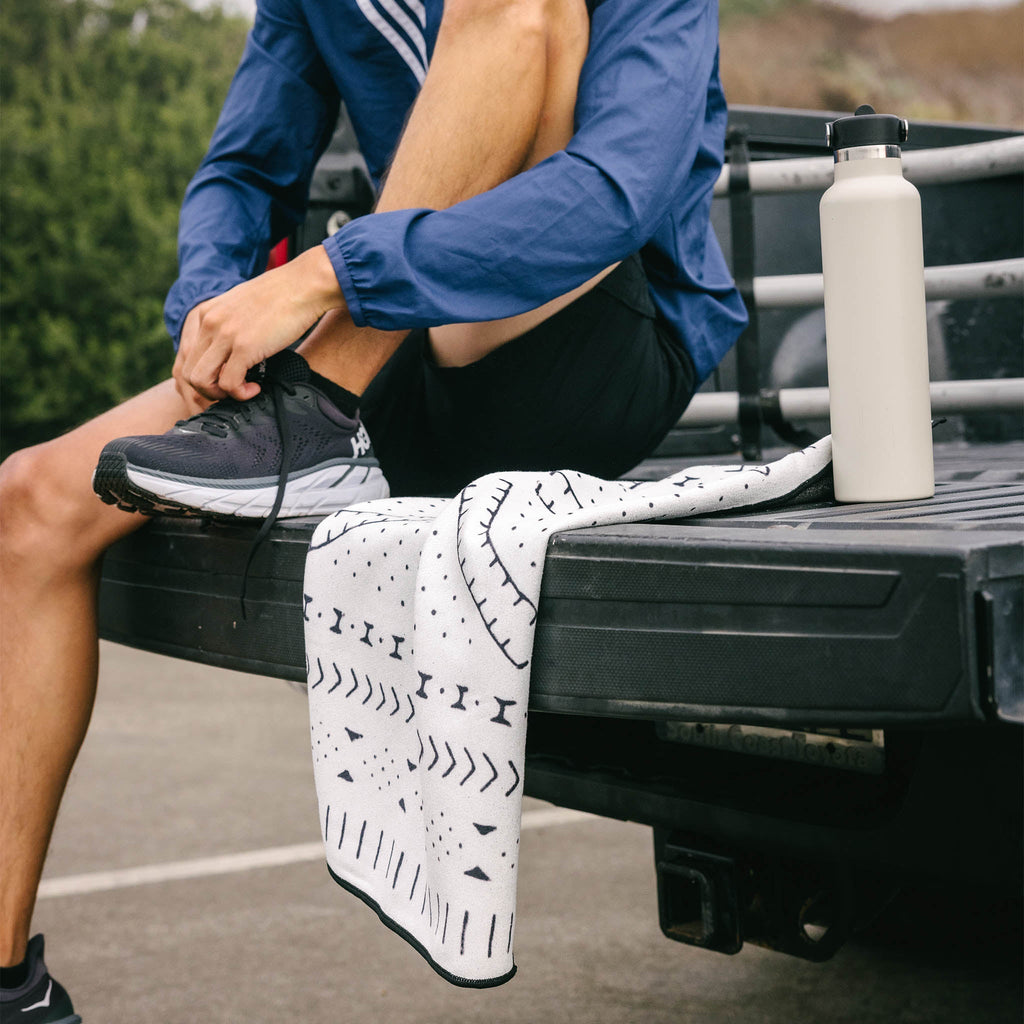 Nomadix Fitness Towel: Mud Cloth White