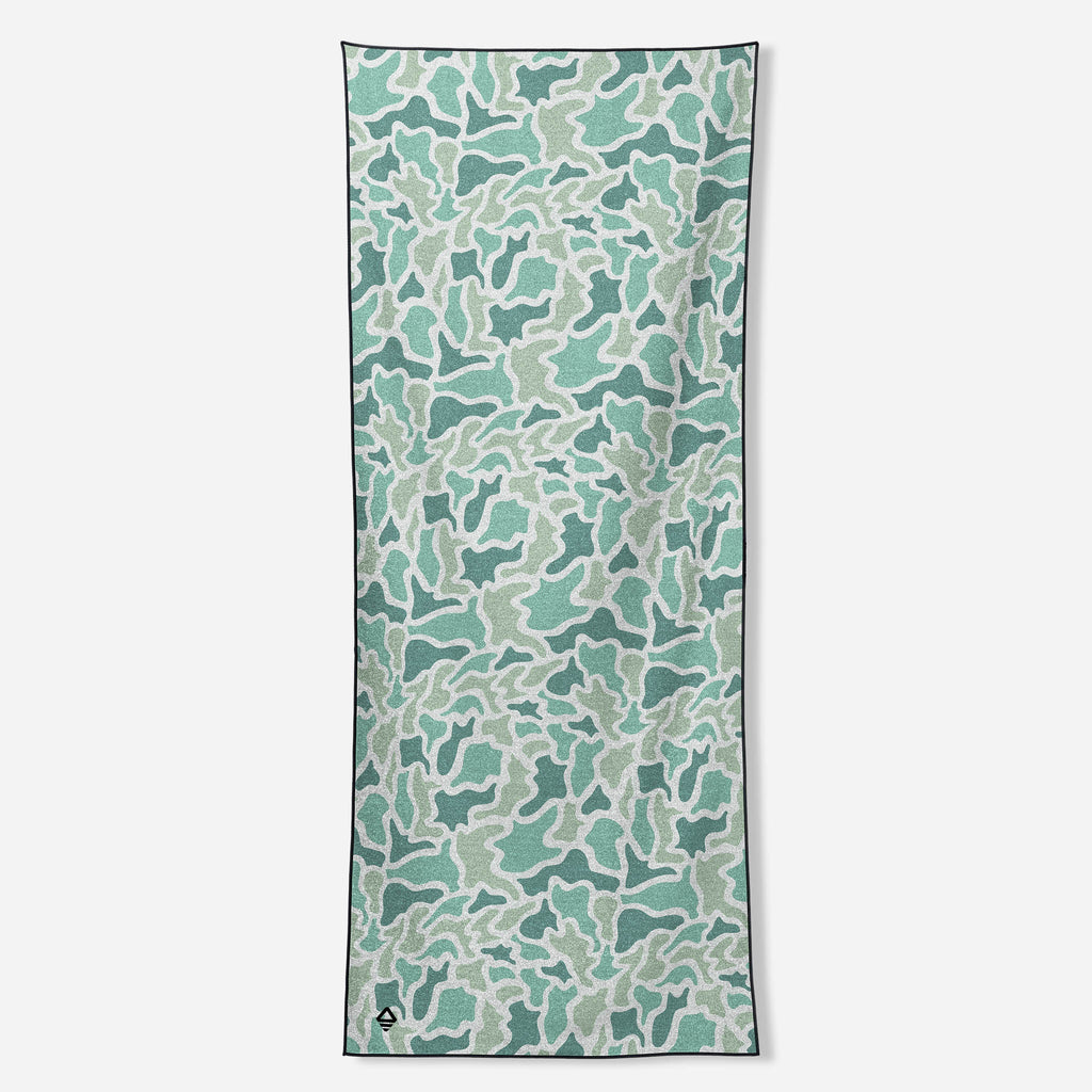 Nomadix Original Towel: Duck Camo Agua
