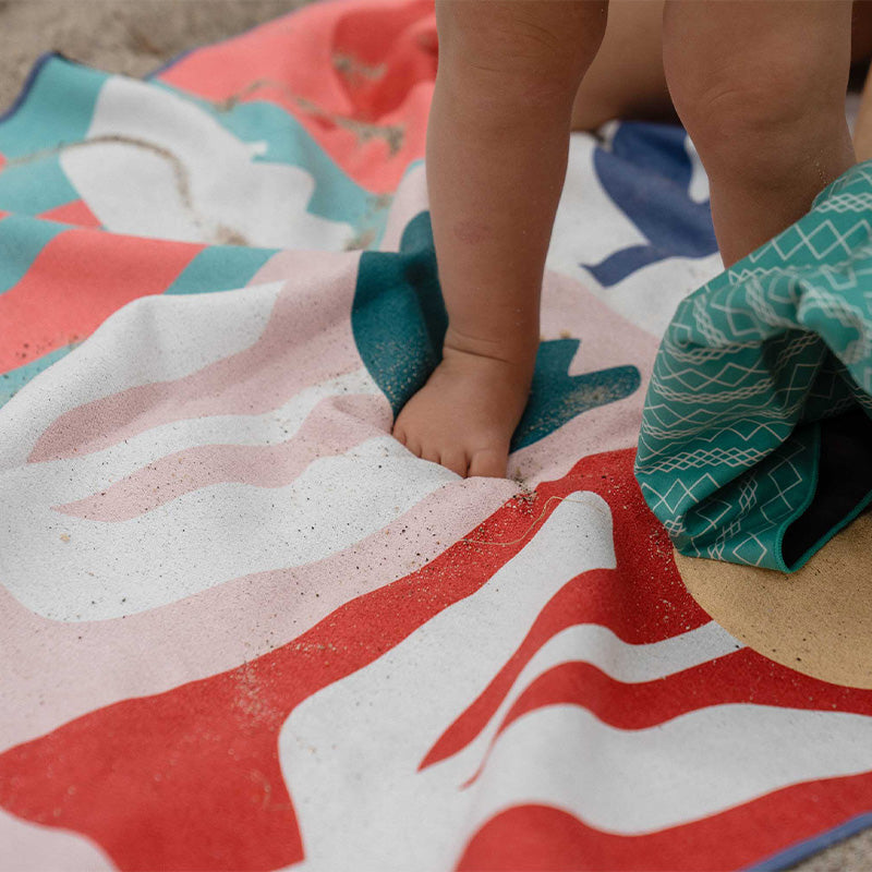 Nomadix Original Towel Tulip Fields Multi