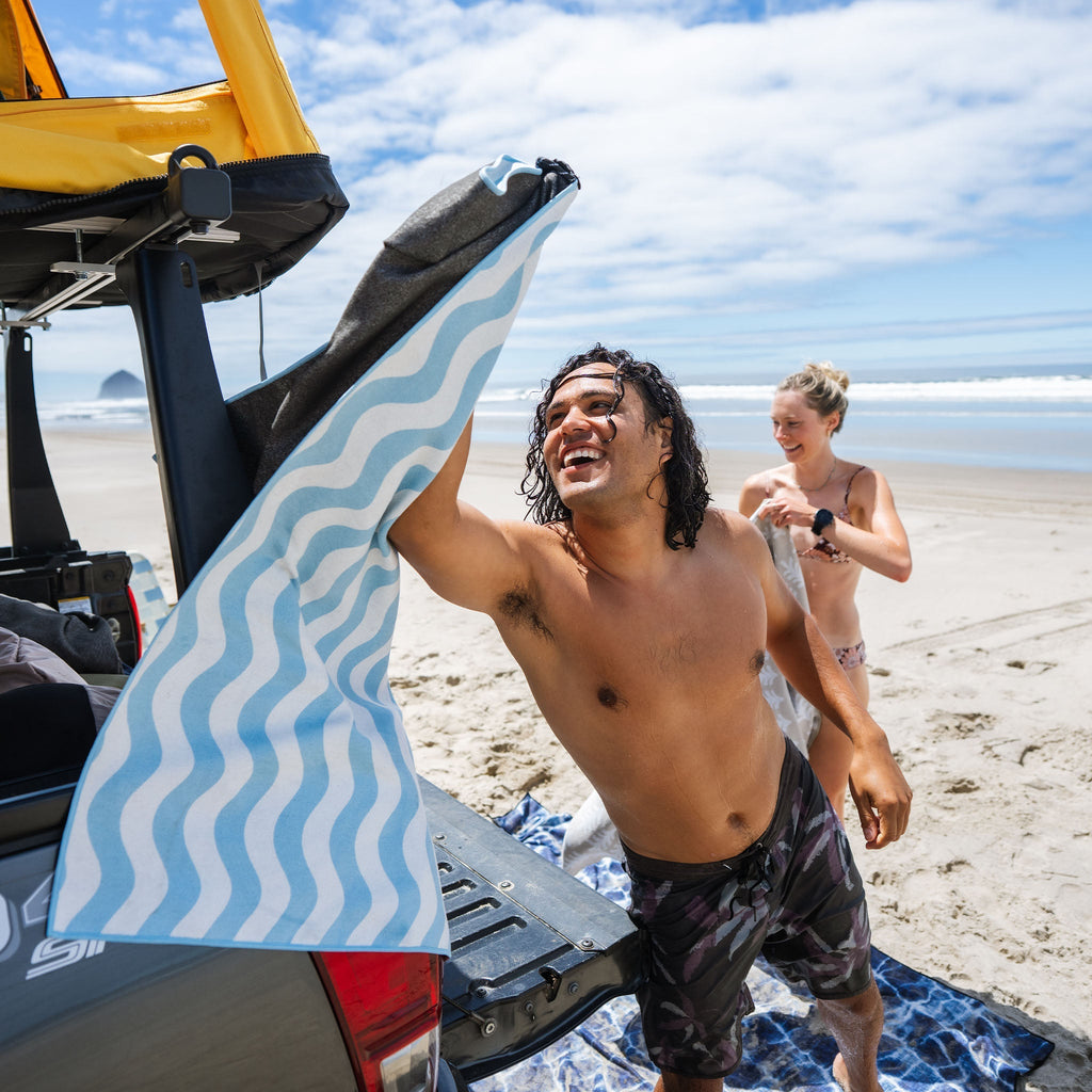 Nomadix Original Towel: Calm Seas Pale Blue Sky