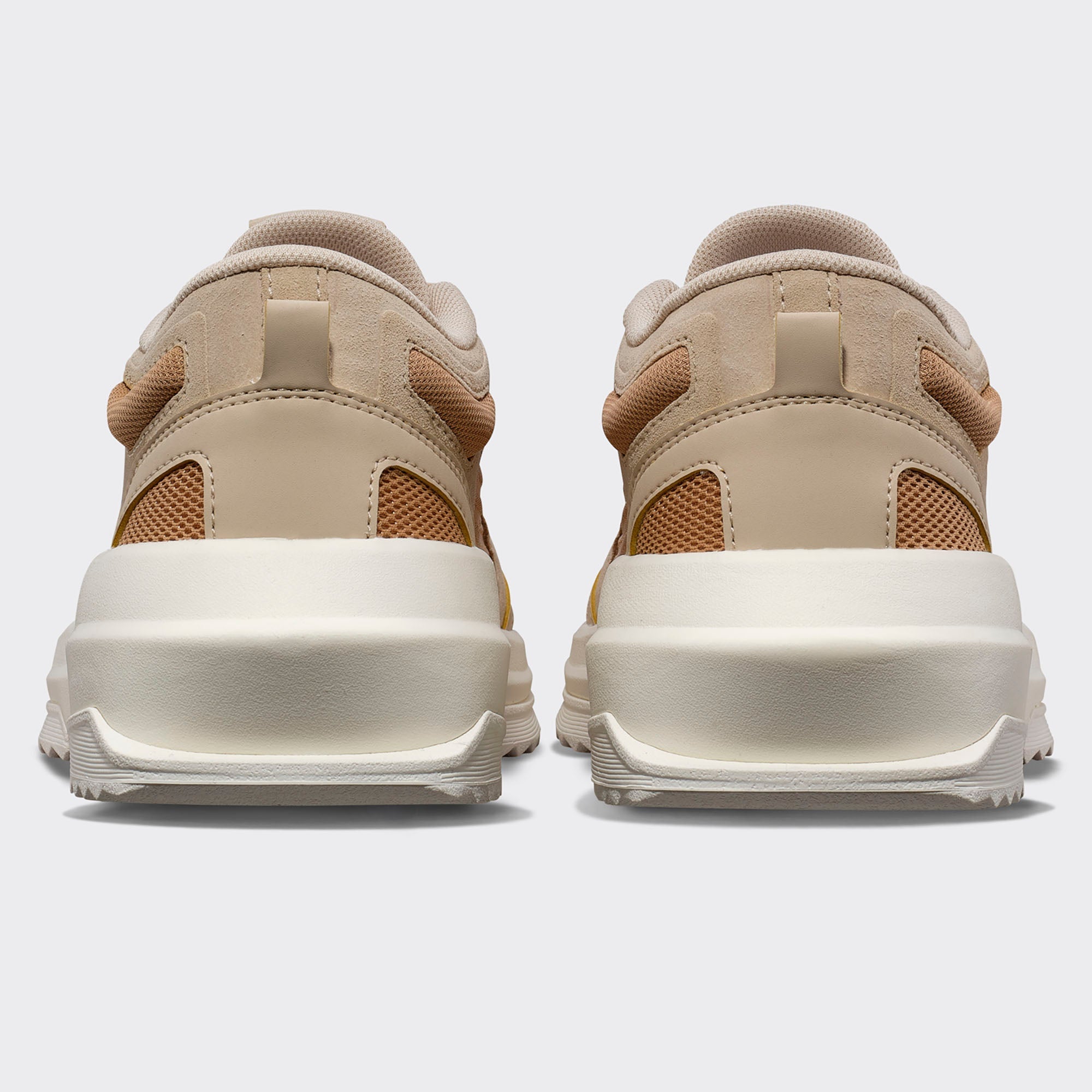 APL Women’s Jogger Lifestyle Running Shoes, Beach / Tan / Ivory