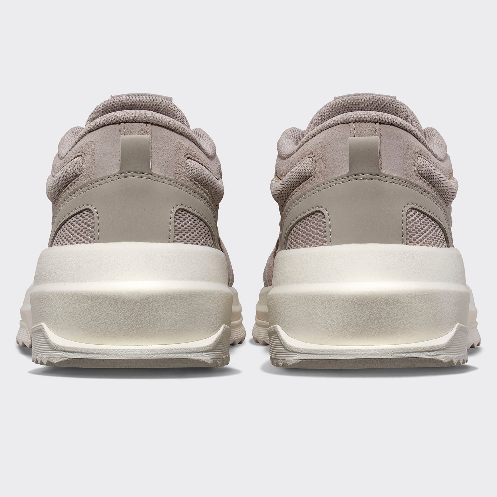 APL Women’s Jogger Lifestyle Running Shoes, Clay / Ivory / Smoke