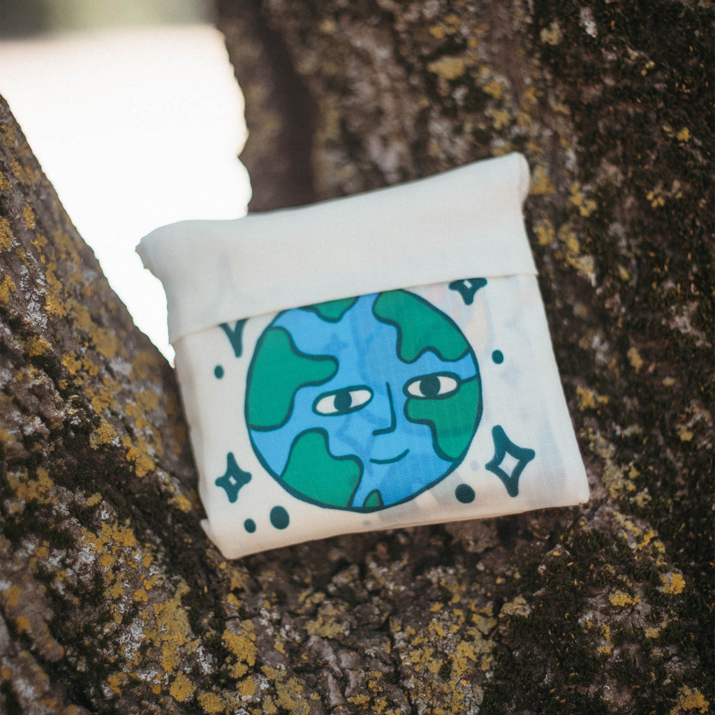 Nomadix Pocket Tote: Respect Your Mother