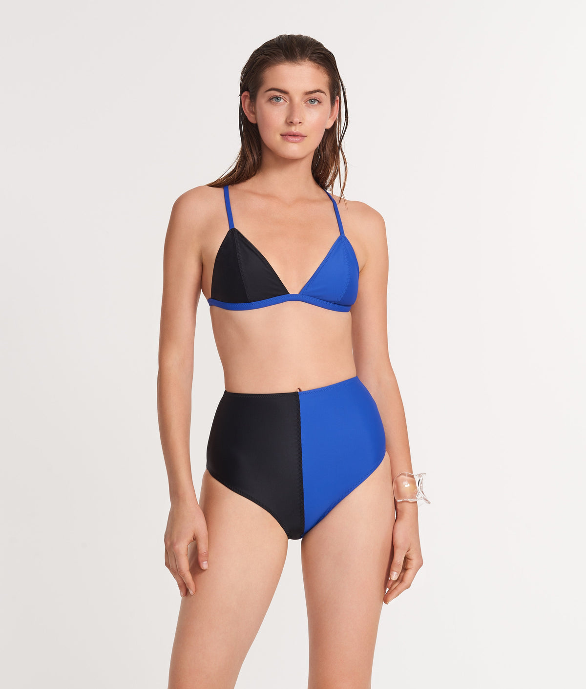 The Reversible Triangle Top