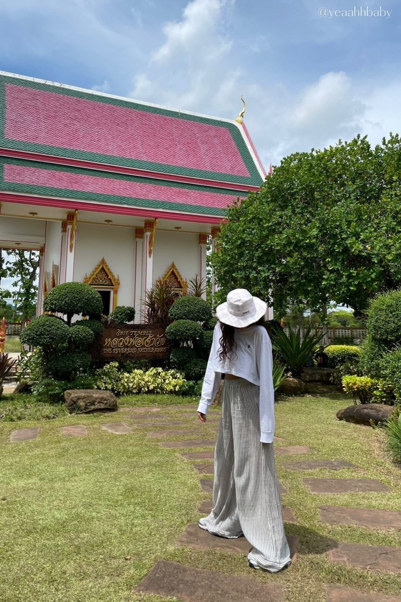 The Handloom Voyage Set Black Stripes